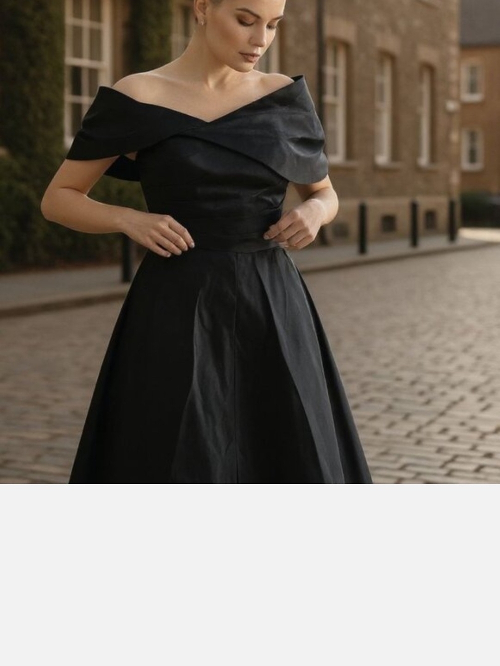 Off-Shoulder Black A-Line Evening Dress